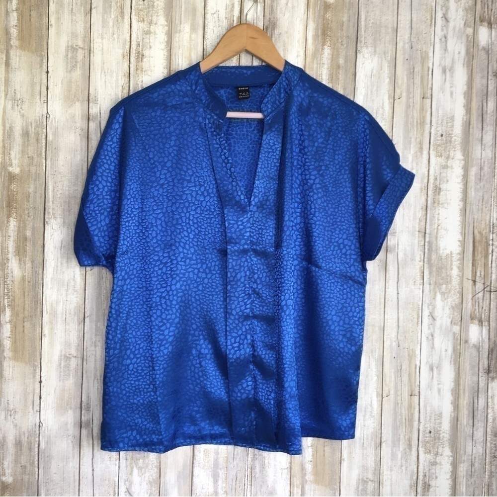 Shein Blue Oversized Snake Print Popover Blouse M